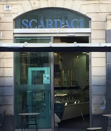 Oda ve Kahvaltı Cortile Stesicoro 4*