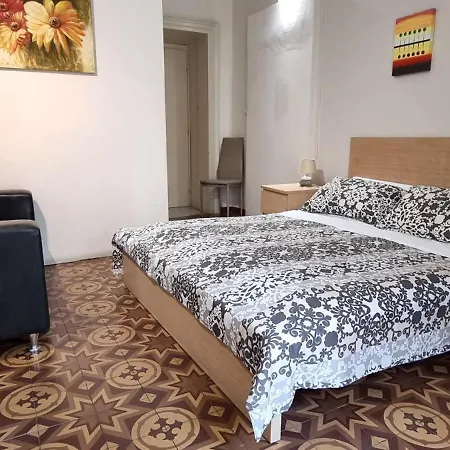 Cortile Stesicoro Nocleg ze śniadaniem 4*