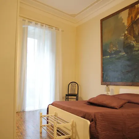 Oda ve Kahvaltı Cortile Stesicoro Katanya